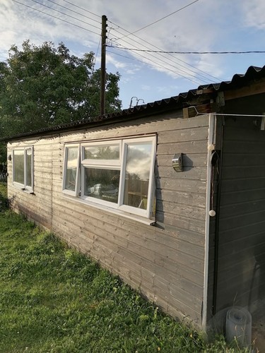 Very large garden - large, shed