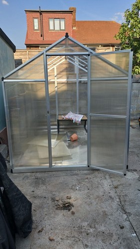 Aluminium shed with perspex - with,
